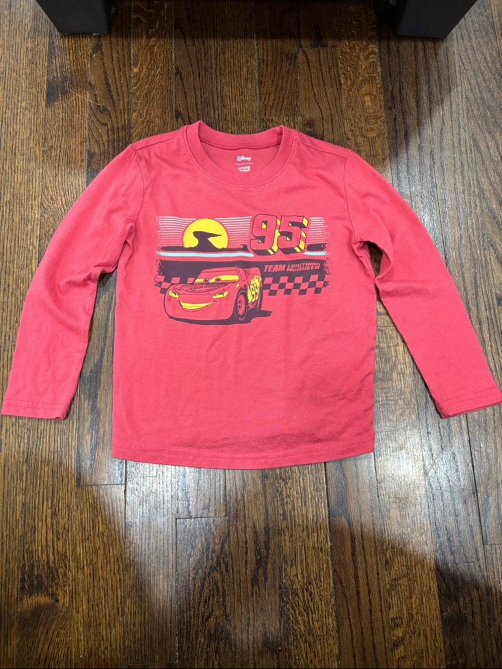 Disney Red Lightning McQueen Graphic Tee size 5T - Picture 2 of 4